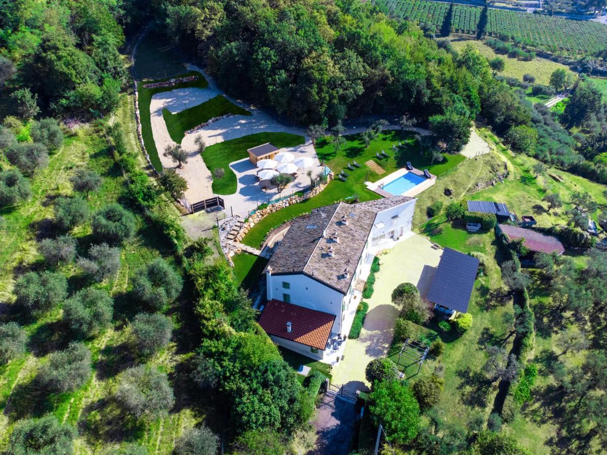 Agriturismo Maison 1933 Caprino Veronese Luaran gambar